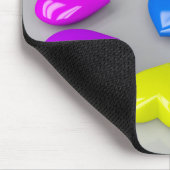 Farbenfrohe glänzende Herzen Mousepad (Ecke)
