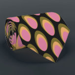 Farbenfrohe Groovy Retro 70er Pattern Neck Tie Krawatte<br><div class="desc">Einfache Hals-Krawatte mit einem knallharten Retromuster aus den 60er und 70er Jahren in atemberaubenden Farben.</div>