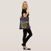 Farbenfrohe Hallo in vielen Sprachen Word Cloud Tasche (Am Model)