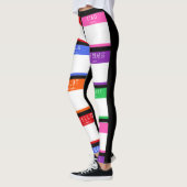 Farbenfrohe Hallo mein Name ist Leggings (Links)