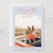 Farbenfrohe handgezogene Retro-Foto-Hochzeit Save The Date (Vorderseite)