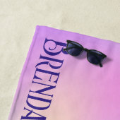 Farbenfrohe Handtuchhalter im holografischen Hinte Strandtuch (Beispiel)