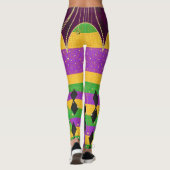 Farbenfrohe Harlequin Mardi Gras Raute Streifen Leggings (Rückseite)