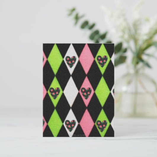 Farbenfrohe Harlequin Print mit Rose Herz Postkarte (Stehend Vorderseite)