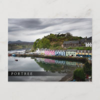 Farbenfrohe Häuser in Portree, Skye