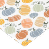 Farbenfrohe Herbstkuppeln Muster Tischdecke (Schrägansicht)