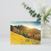 Farbenfrohe Herbstlandschaft Postkarte (Stehend Vorderseite)