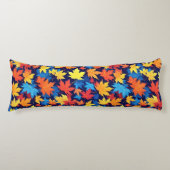 Farbenfrohe Herbstüberreste im dunkelblauen Hinter Seitenschläferkissen (Vorderseite)