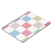 Farbenfrohe Herz-Quilt-Muster Notizblock (Linke Seite)