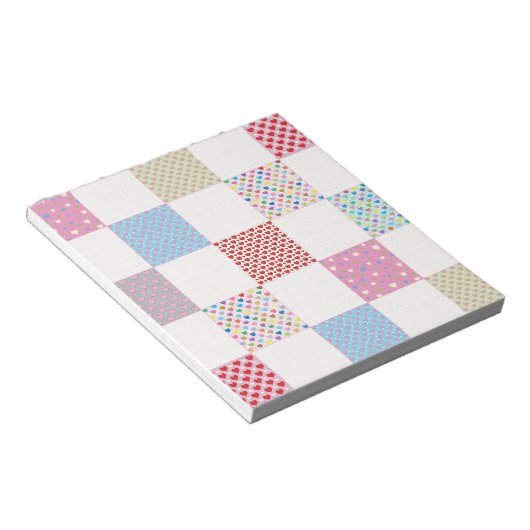 Farbenfrohe Herz-Quilt-Muster Notizblock (angewinkelt)