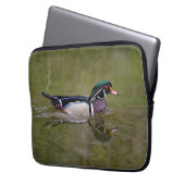 Farbenfrohe Holzente Laptopschutzhülle (Vorderseite Links)