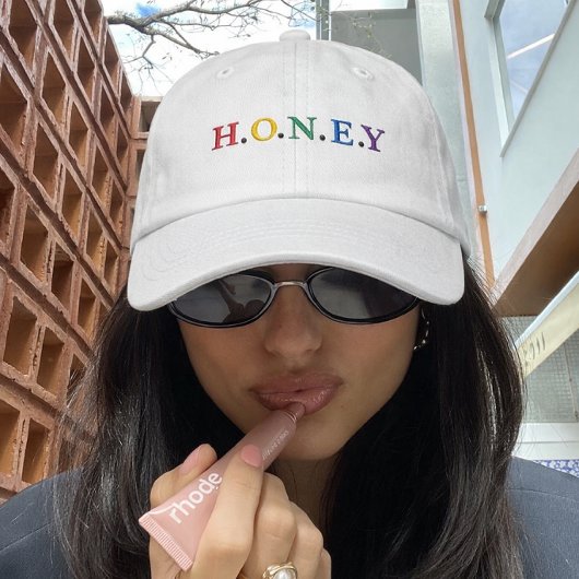 Farbenfrohe HONEY bestickte Baseballkappe
