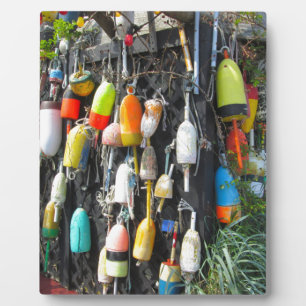 Farbenfrohe Hummer Buoys Fotoplatte