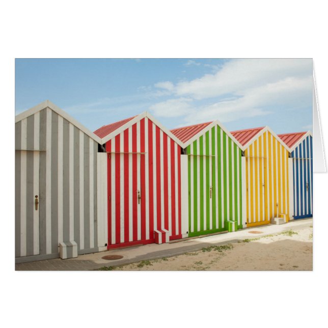 Farbenfrohe Hütten am Strand (Vorderseite (Horizontal))