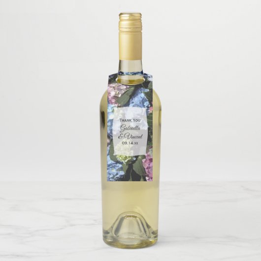 Farbenfrohe Hydrangea-Blume Hochzeit Flaschenanhänger (Auf Flasche)