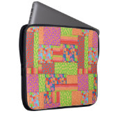 Farbenfrohe Imitate Muster der Sommerkulturen Laptopschutzhülle (Vorne Rechts)