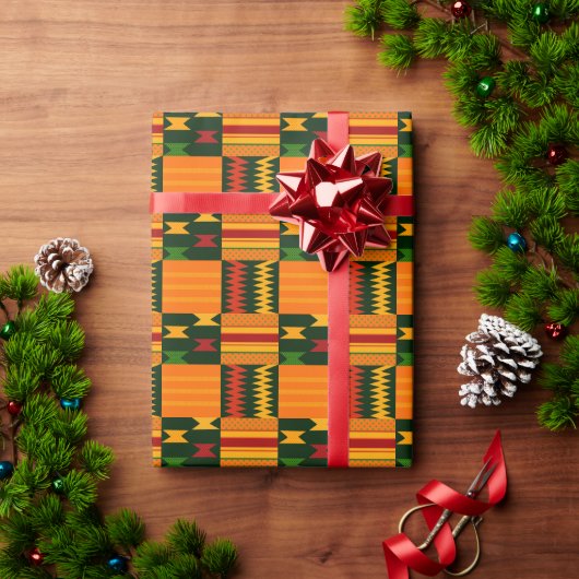 Farbenfrohe Kente Pattern Wrapping Paper Geschenkpapier (Feiertagsgeschenk)