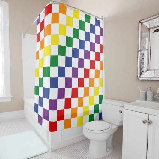 Farbenfrohe klassische LGBTQ-Rainbow-Checkerboard Duschvorhang (Beispiel)