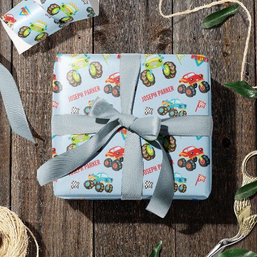 Farbenfrohe Kleinkinder-Monster-LKW mit Vorname Geschenkpapier
