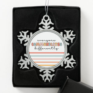 Farbenfrohe Kommunikation Schneeflocken Zinn-Ornament