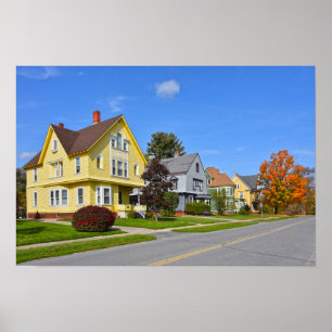 Farbenfrohe Königin Anne Revival Houses, Vermont Poster