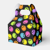 Farbenfrohe, lächelnde Emoji-Gesichter auf schwarz Geschenkschachtel (Rückseite)