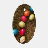 Farbenfrohe lackierte Eier im Garten, Ostereier Keramik Ornament (Rechts)