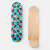 Farbenfrohe Ladybug-Muster mit Blume Skateboard (Vorderseite)