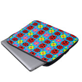 farbenfrohe Ladybugs und Blume Laptopschutzhülle (Vorne Knopf)
