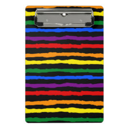 Farbenfrohe, lebendige Streifen Regenbogen auf ben Mini Klemmbrett