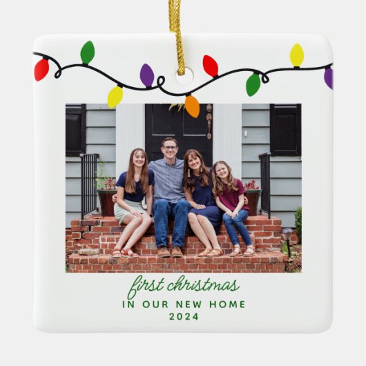 Farbenfrohe Lichter New Zuhause First Christmas Keramikornament (Vorderseite)