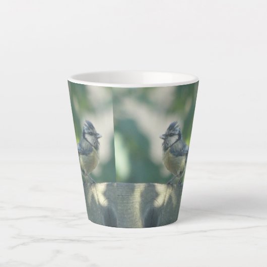 Farbenfrohe Little Bird Design Latte Tasse (Vorderseite)
