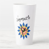 Farbenfrohe Lotus Balance bei weiblichen Yoga Vibe Milchtasse (Vorderseite)