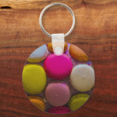 Farbenfrohe Macarons Geschmackvoll gebackenes Dess Schlüsselanhänger (Vorderseite)