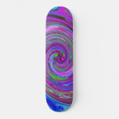 Farbenfrohe Magenta Swirl Retro Abstraktes Design Skateboard (Vorderseite)