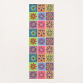 Farbenfrohe Mandala Tile Pattern - Boho Geometric Yogamatte (Vorderseite)