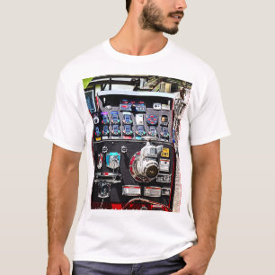Farbenfrohe Manöver für den Motor T-Shirt
