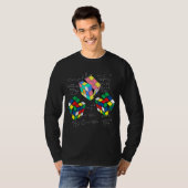 Farbenfrohe Math Triple Geometric Cubes Manipulati T-Shirt (Vorne ganz)