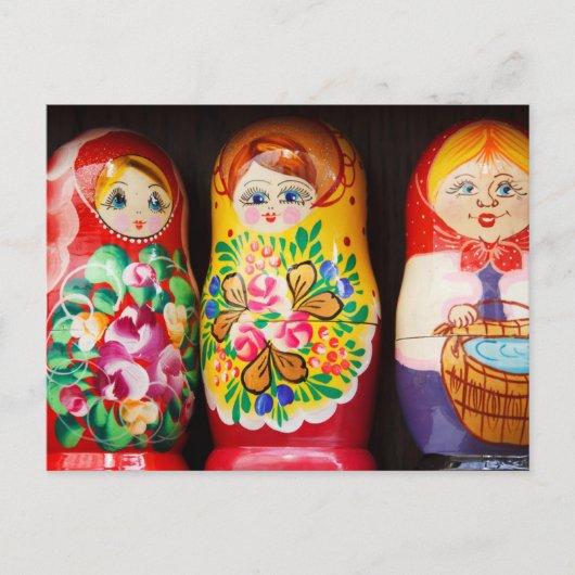 Farbenfrohe Matryoshka Dolls Postkarte (Vorderseite)