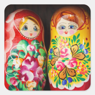 Farbenfrohe Matryoshka Dolls Quadratischer Aufkleber