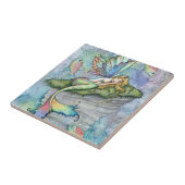 Farbenfrohe Meerjungfrau und Karpfenfisch Fantasie Fliese (Seite)