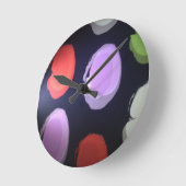 Farbenfrohe moderne Muster Polka Dot Art Printing Runde Wanduhr (Winkel)