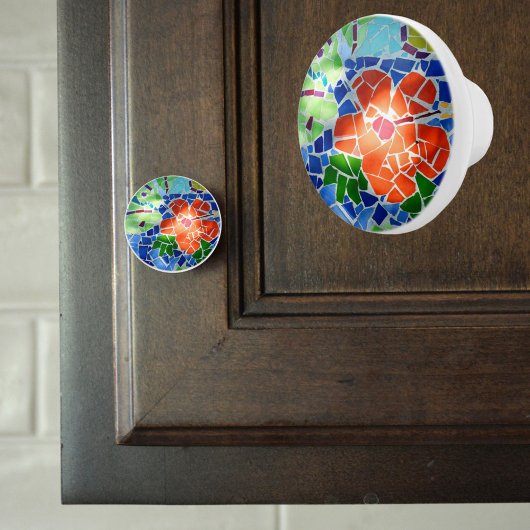 Farbenfrohe Mosaik Tile Koi Teich Rote Blume Keramikknauf