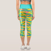 Farbenfrohe Mummy Wrap nahtloses Design Personalis Capri Leggings (Rückseite)