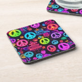 Farbenfrohe Neon Peace Pattern Getränkeuntersetzer (Linke Seite)