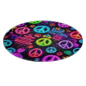 Farbenfrohe Neon Peace Pattern Schneidebrett (Ecke)