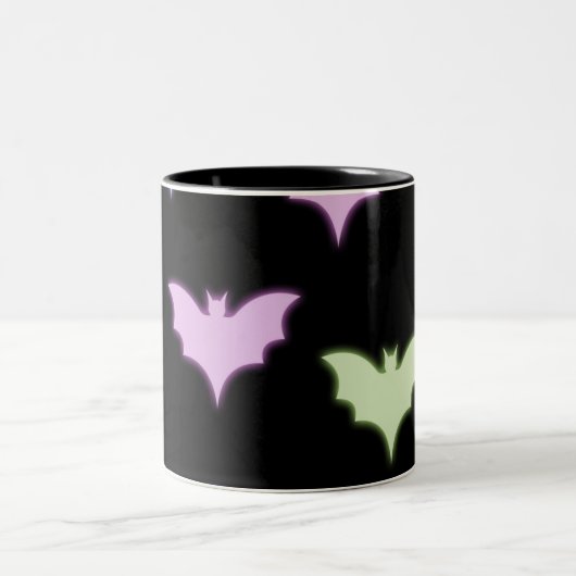 Farbenfrohe Neon Pink Lila grüne Fledermäuse Hallo Zweifarbige Tasse (Mittel)