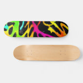 Farbenfrohe Neonfarbenanstriche für Spritzer Skateboard (Horizontal)