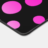 Farbenfrohe Neonpunkte auf schwarz Schreibtischunterlage (Ecke)