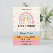 Farbenfrohe Niedliche Illustrierte Boho Rainbow Ba Einladung (Stehend Vorderseite)